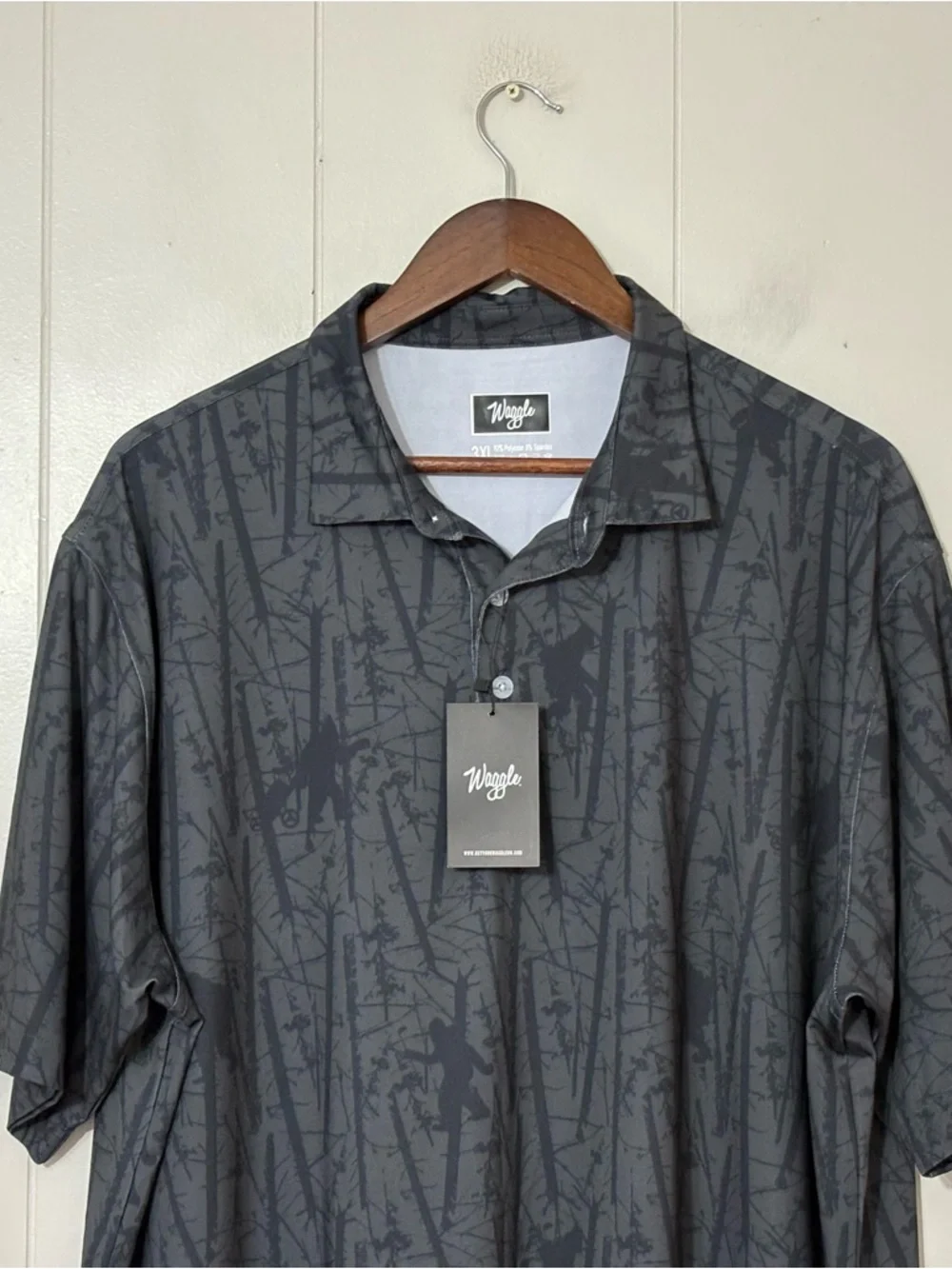 Waggle Golf Polo Mens 3XL Gray Sasquatch Print Performance Shirt NWT Stretch - Picture 3 of 11